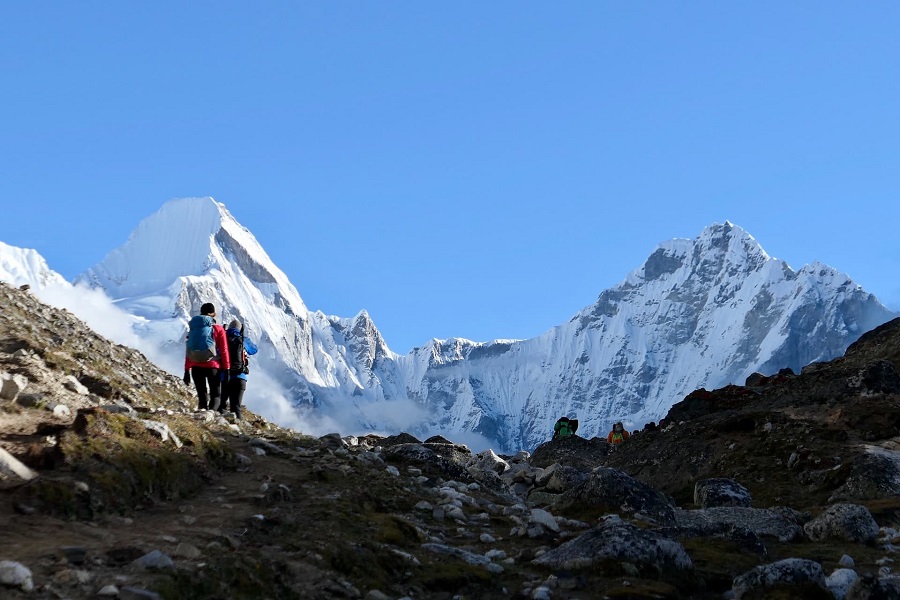 Se préparer physiquement et s’équiper pour une randonnée pédestre en haute montagne