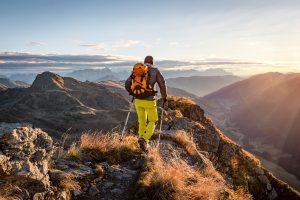 Les Plus Belles Randonnées en Montagne : Itinéraires et Conseils pour les Passionnés